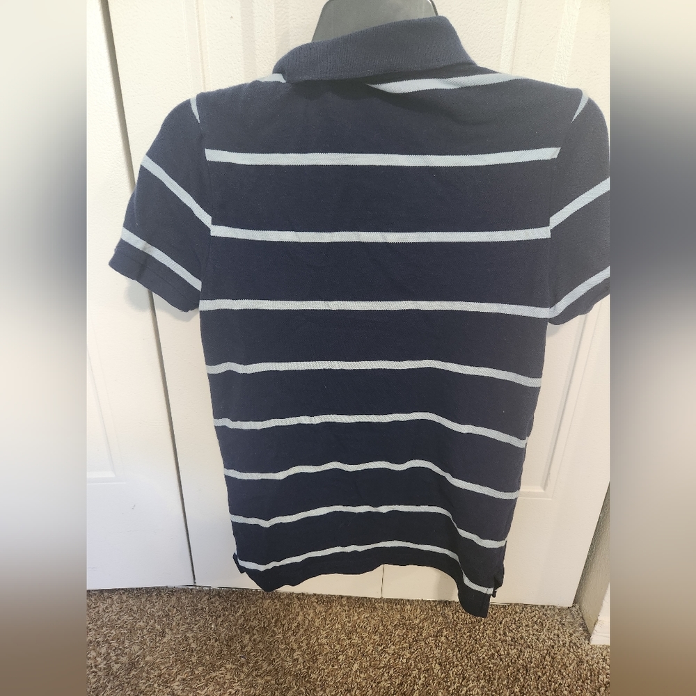 Gap - Picture 3 of 3